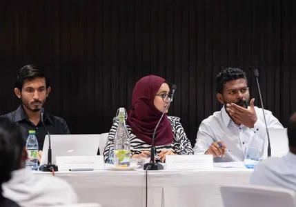 ފޮޓޯ ގެލެރީ - ޖުޑީޝަރީއާއެކު ބޭއްވި ބަންދު ފޯރަމް - 13 ފެބުރުވަރީ 2025 - photo 73
