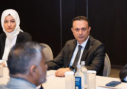 ޕްރޮސިކިއުޓަރ ޖެނެރަލް ރަޝިއާއަށް ކުރެއްވި ރަސްމީ ދަތުރުފުޅު - photo 8