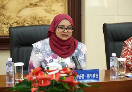 ޕްރޮސިކިއުޓަރ ޖެނެރަލް ޗައިނާއަށް ކުރެއްވި ރަސްމީ ދަތުރުފުޅު - photo 15