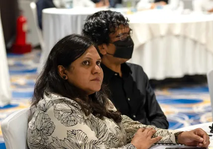 ޕީޖީ އޮފީހުގެ "ބަންދު ފޯރަމް" - photo 27